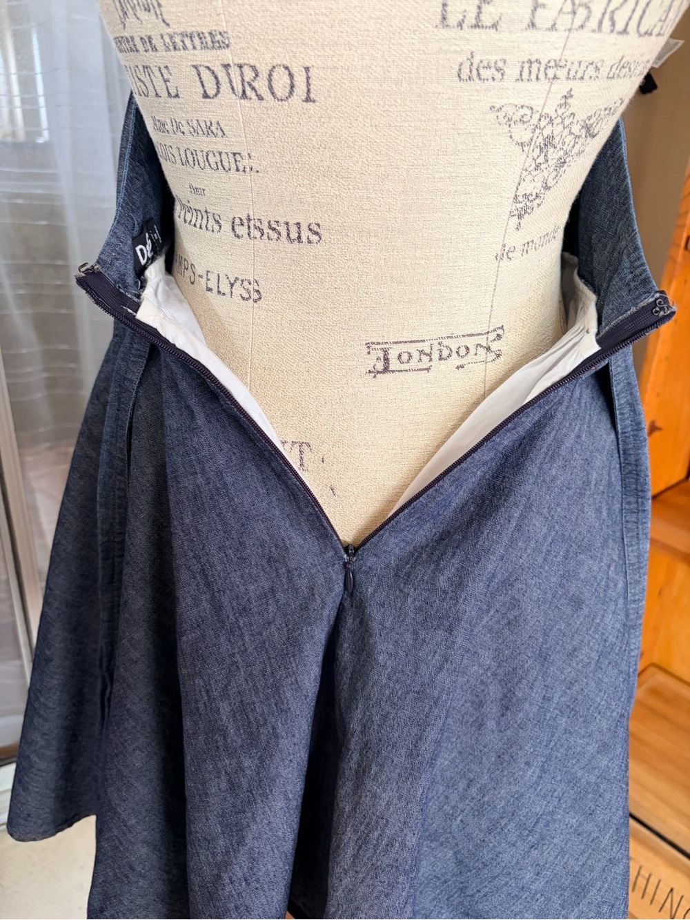 Vintage Dolce & Gabbana Y2K Denim Corset Halter Dress US 4 Resort Vacation - Picture 5 of 10